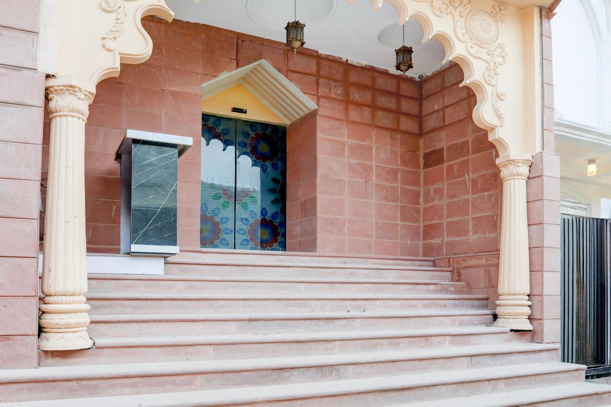 Palette Heritage Retreat Hotel Varanasi